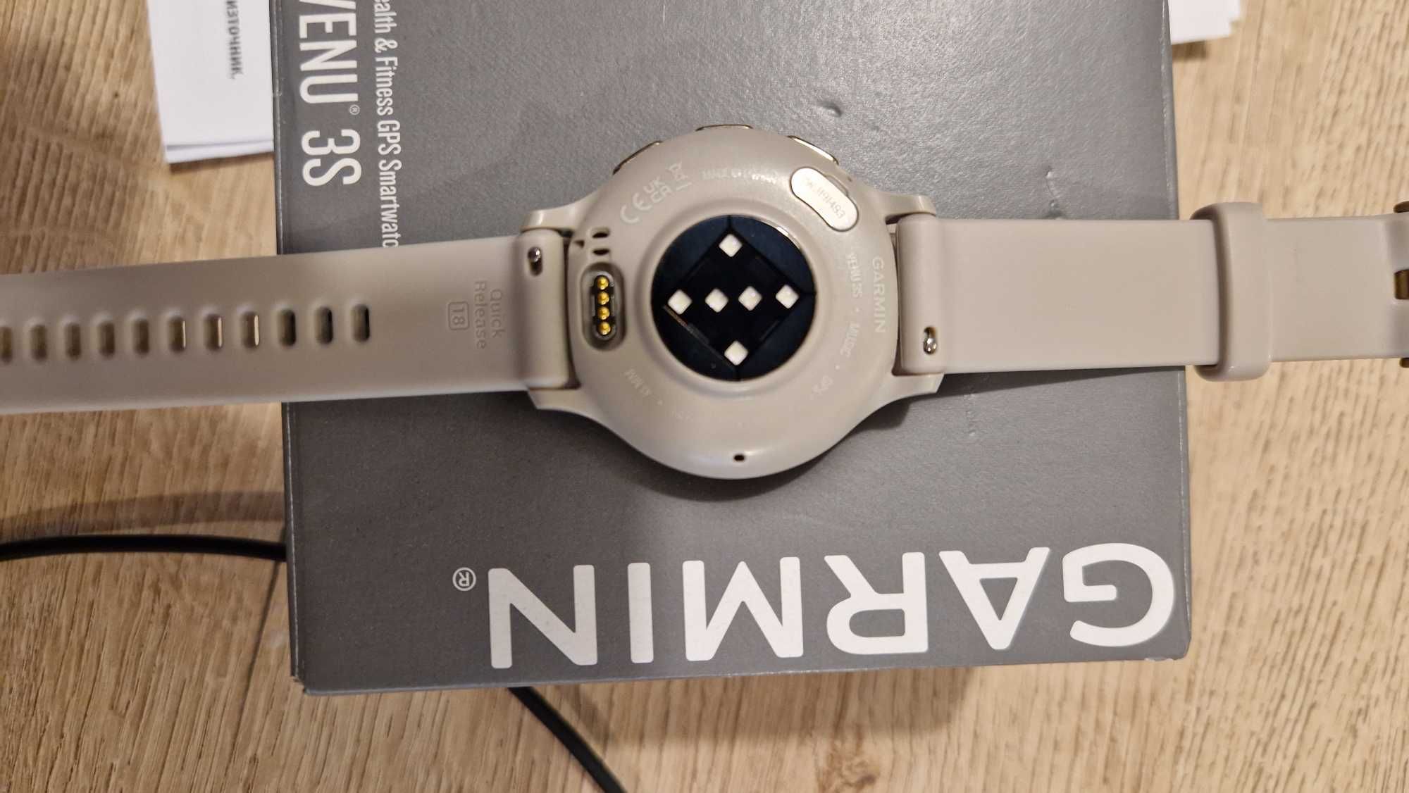 Garmin Venu s3 - още 4 месеца гаранция. Дамски Гармин.