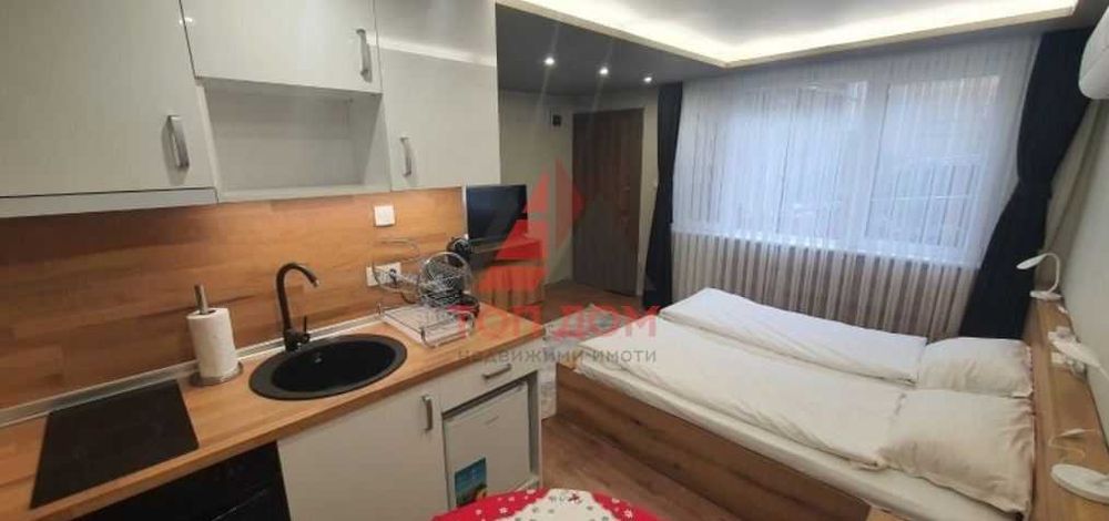 Дава се под наем Едностаен апартамент в Варна, Център - 20 кв.м за 408 € - Снимка #3