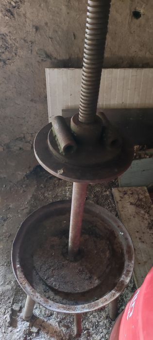 sitau teasc presa struguri