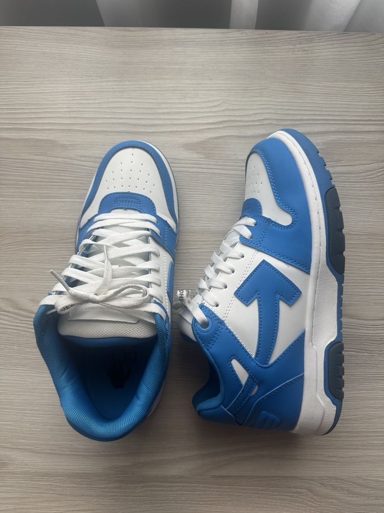 Off-white out of office