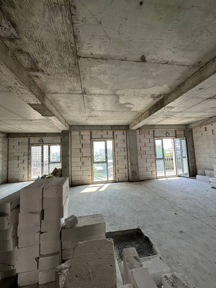 Срочно Продаётся Квартира в ЖК Mirabad Avenue 4х комнатная коробка