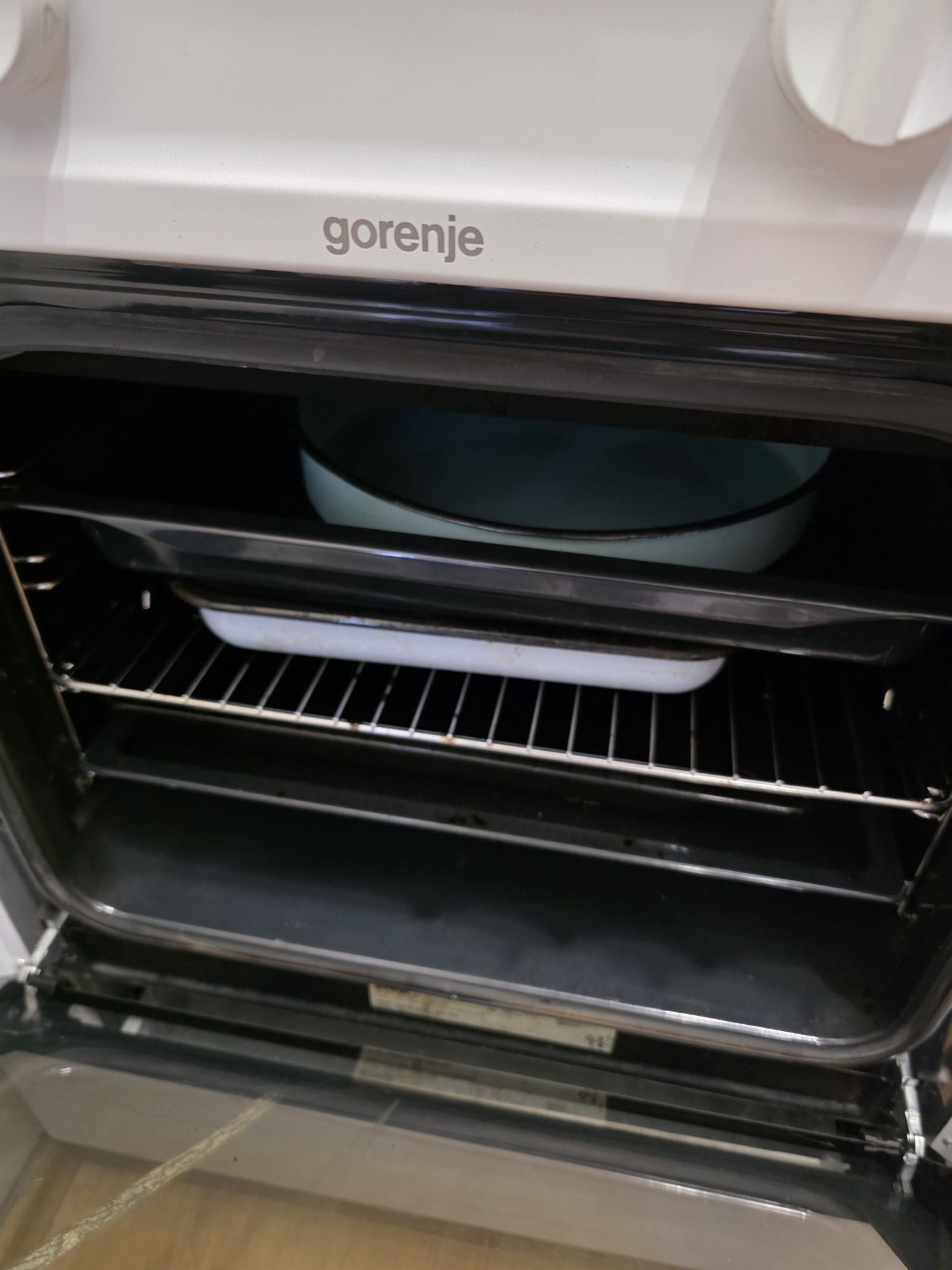 Готварска печка GORENJE 4 котлона
