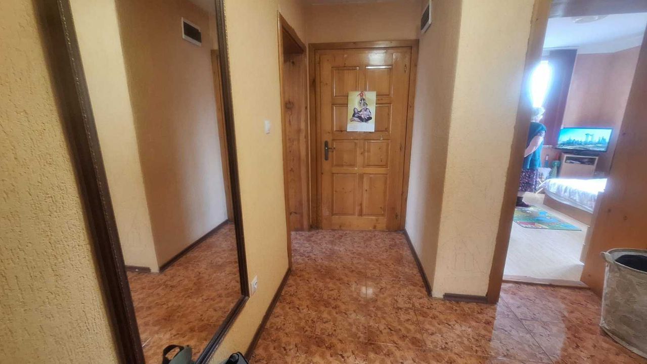 Продава се Къща в с. Вакарел, Област София-област - 188 кв.м за 852 €/кв.м - Снимка #5