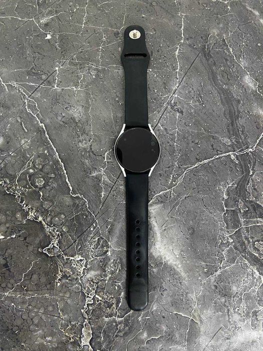 Samsung Galaxy Watch 4 40mm. Астана, Сыганак 54. Лот 786637