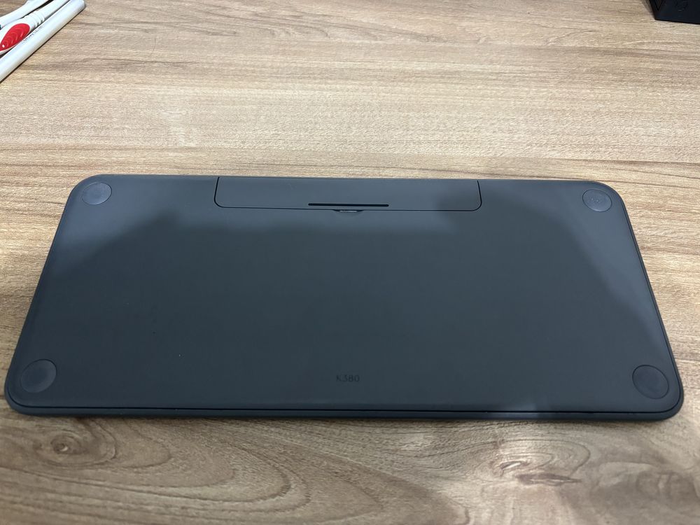 Клавиатура Logitech K380