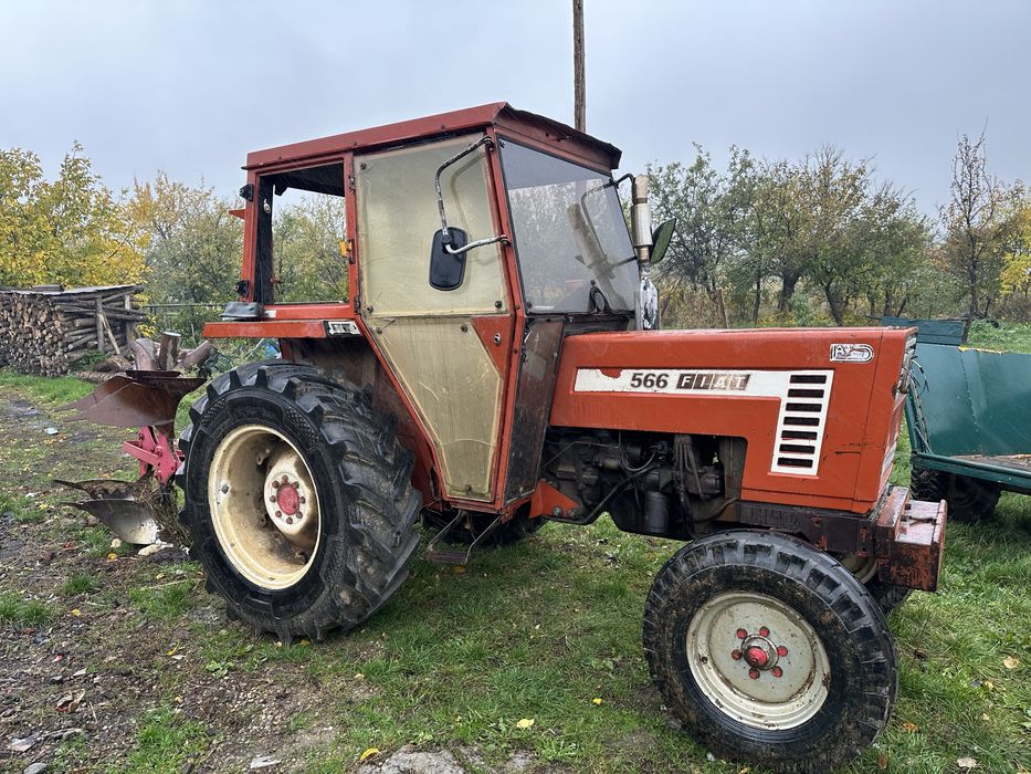 Vand Tractor Fiat 566