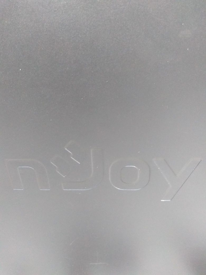 Кутия от компютър NJOY