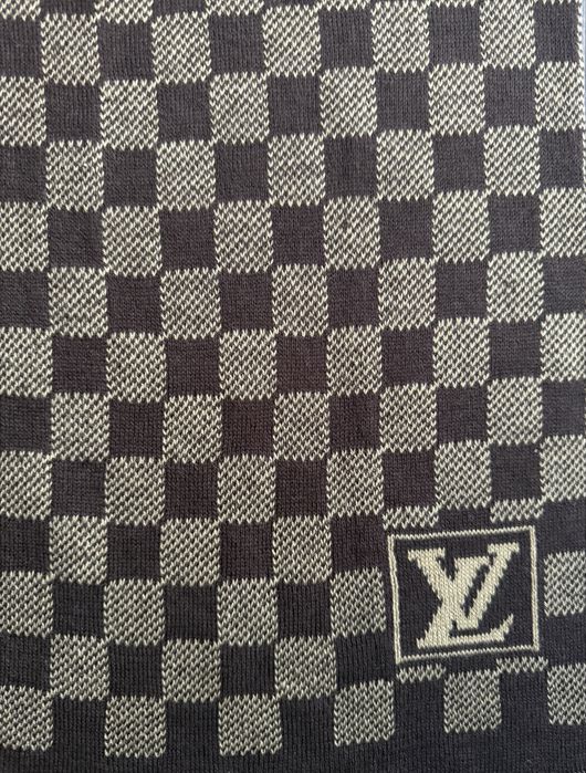 Eșarfă Louis Vouitton