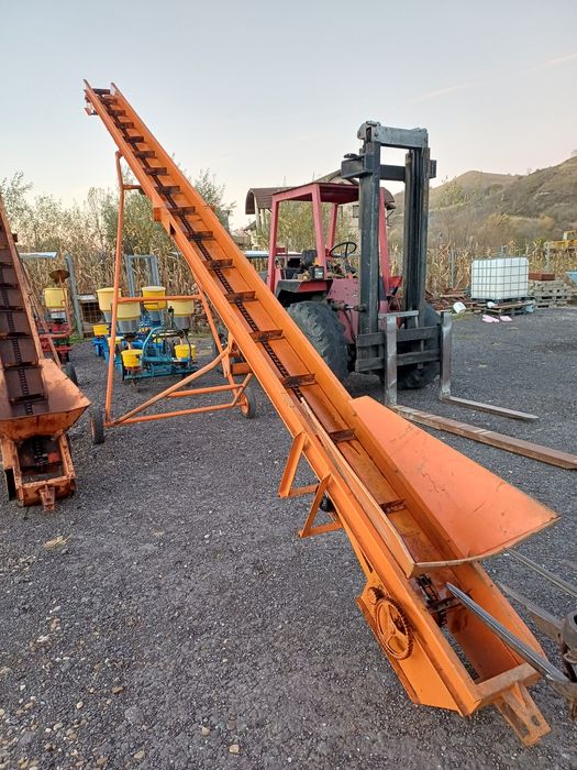 Banda transportoare porumb lungime 8 m  motor 220 v