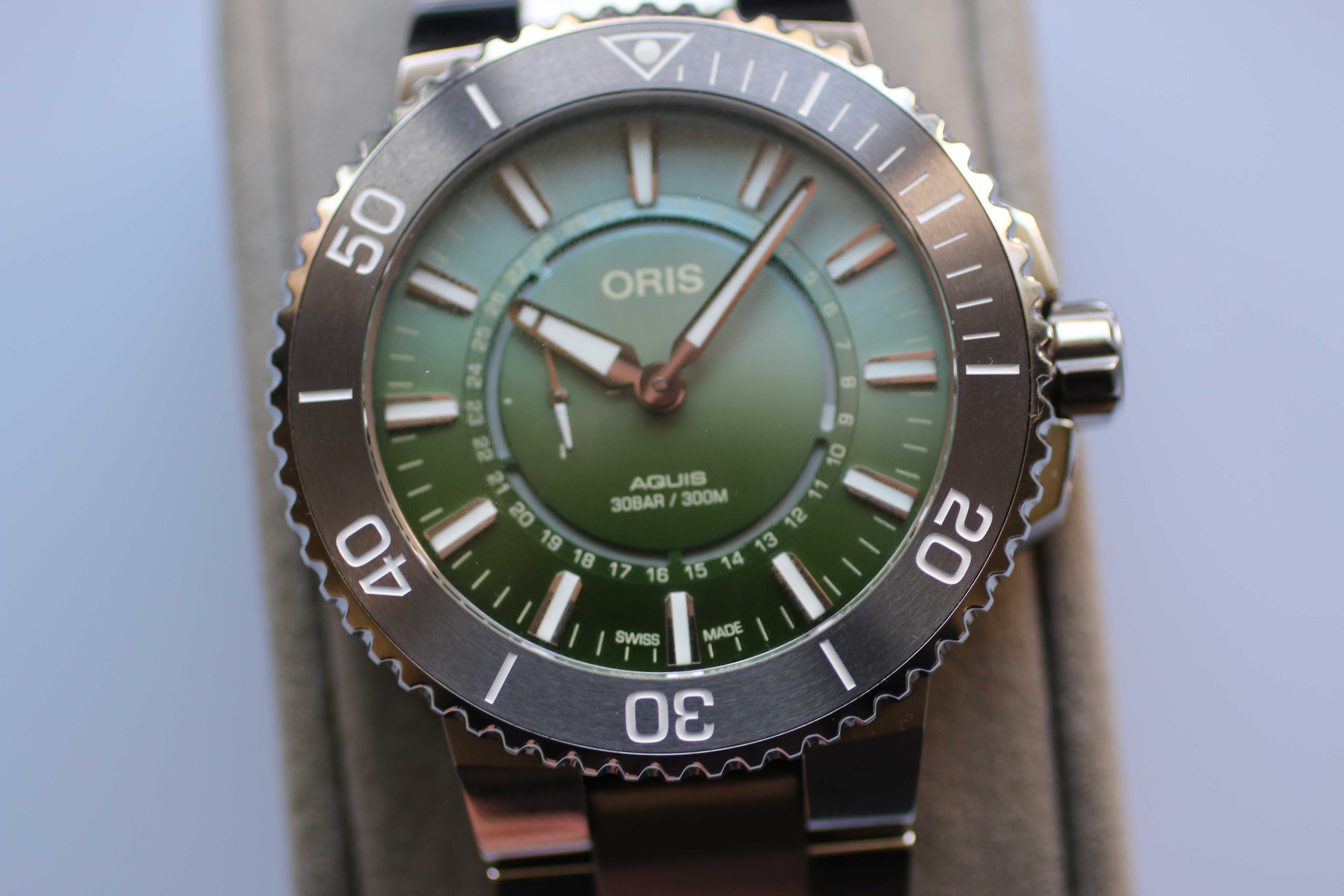 Oris Aquis
Dat Watt Limited Edition II 43.5 mm