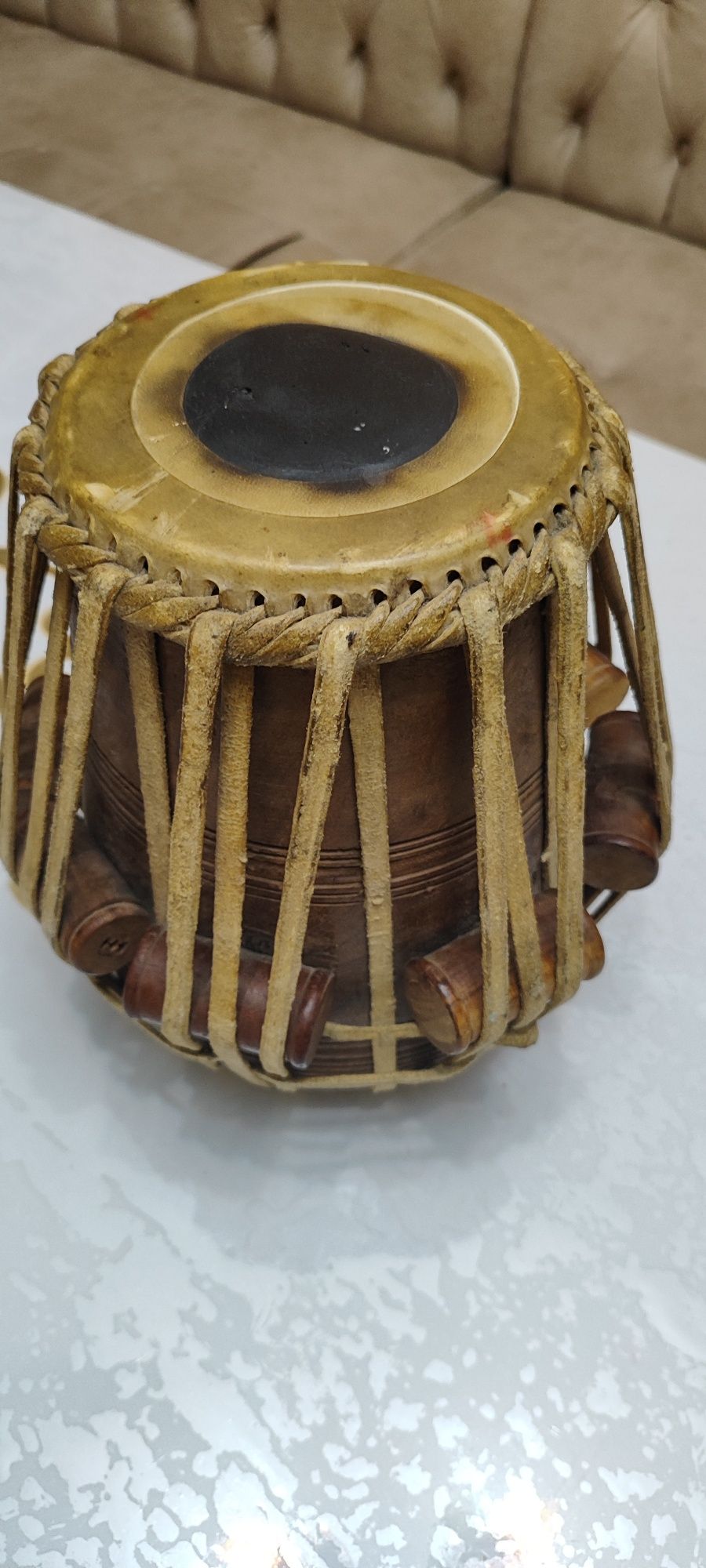 Tabla indiski. Табла