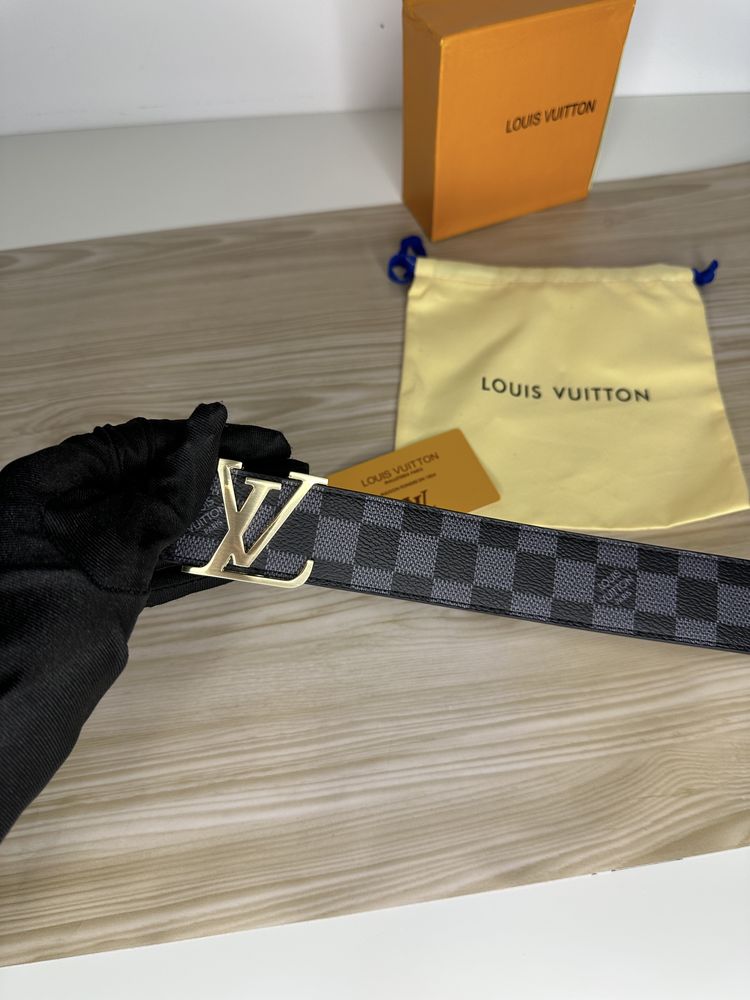 Curea Louis Vuitton piele canvas 100% cutie inclusă cadou