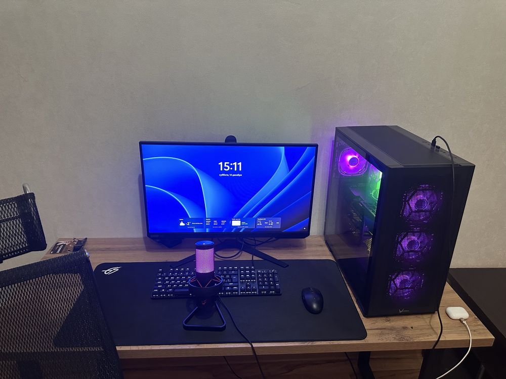RTX 4070 TI + i5 14600KF. Игровой комп + стол + кресло + периферия