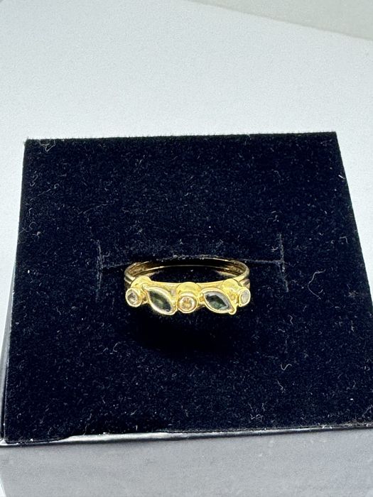 красив дамски пръстен 2.13гр 18к 750 Albor