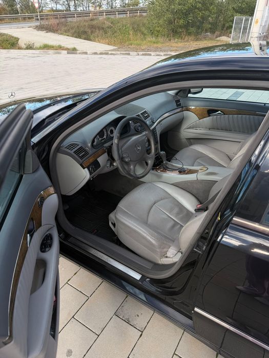 Mercedes-Benz E220 CDI