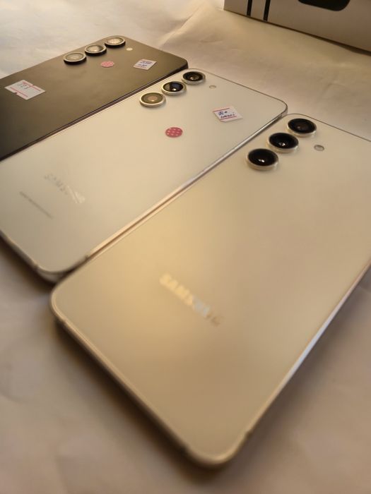 Samsung s23  5G 256gb