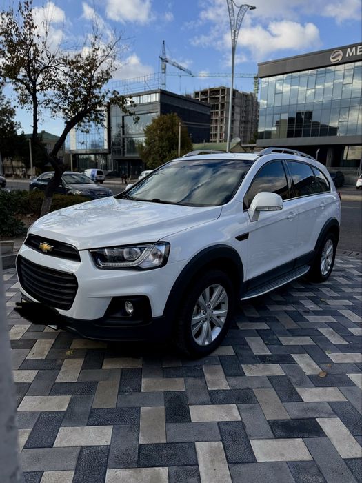 Срочно продам Chevrolet Captiva 4 (оригинал)