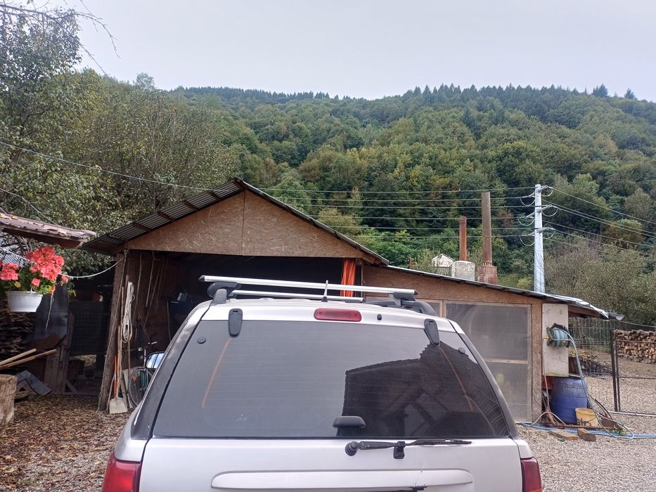 Auto moto ambarcațiuni și autoturisme