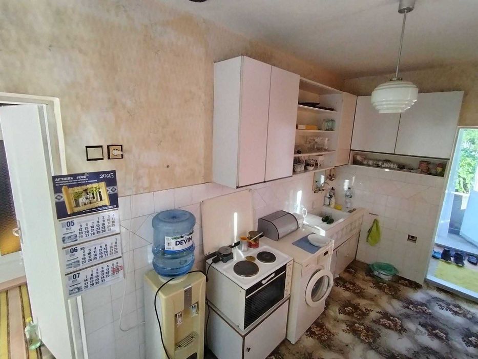 Селска къща за продажба в с. Ряхово