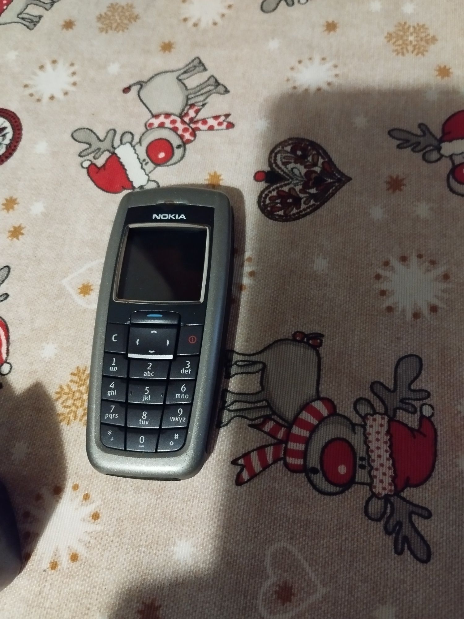 Телефон Nokia 2600