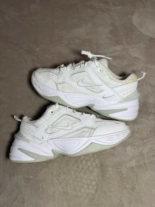 Adidasi Nike Tekno Albi