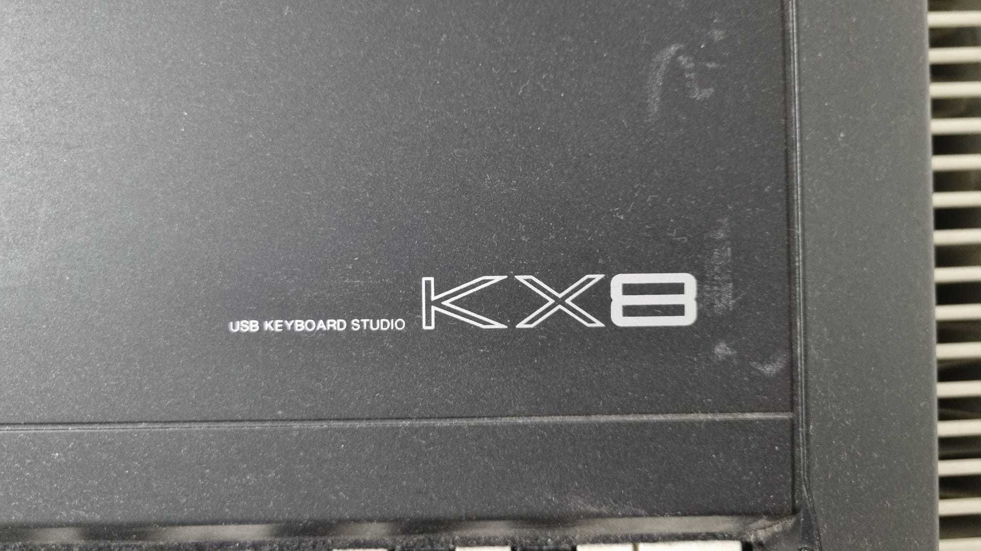 Pian Yamaha KX8 în stare excelenta - 88 de clape