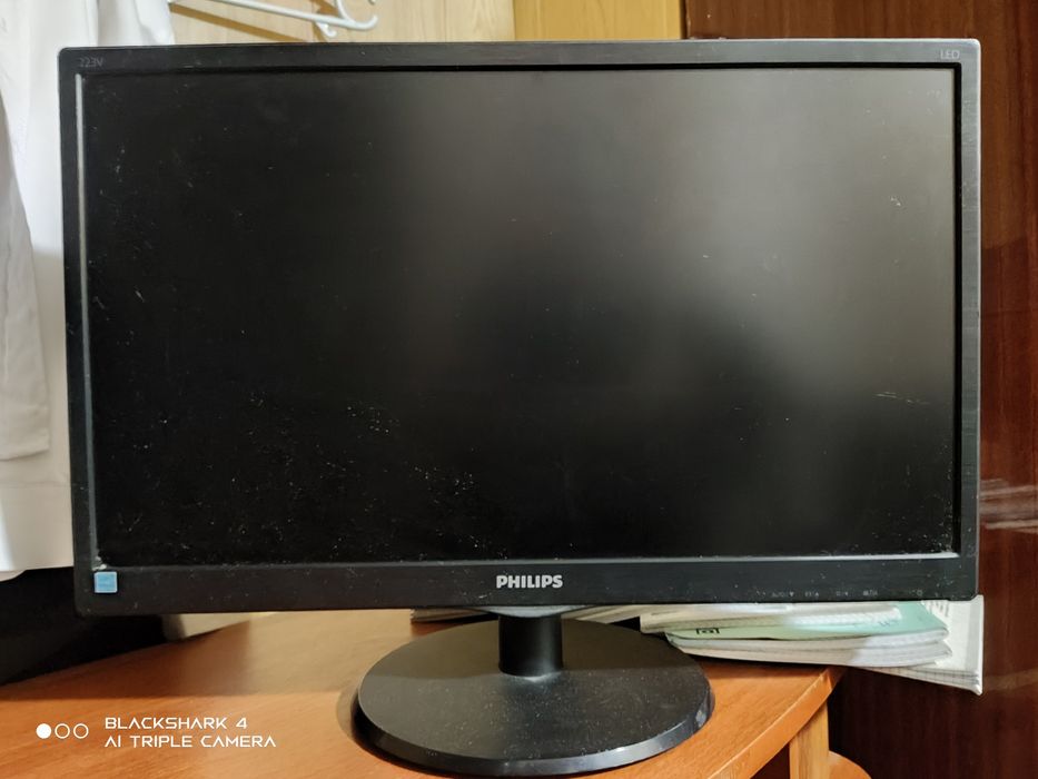 Монитор PHILIPS 22 дюйма