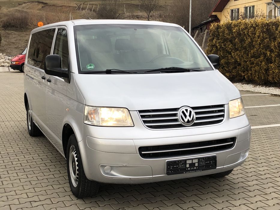 VW Transporter T5 lung 9locuri an 2008 1.9 tdi clima sirocol computer