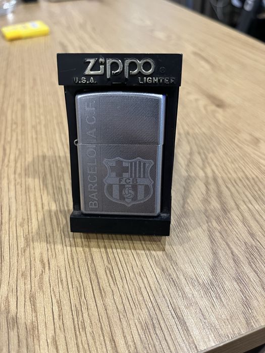 Бензинова запалка zippo