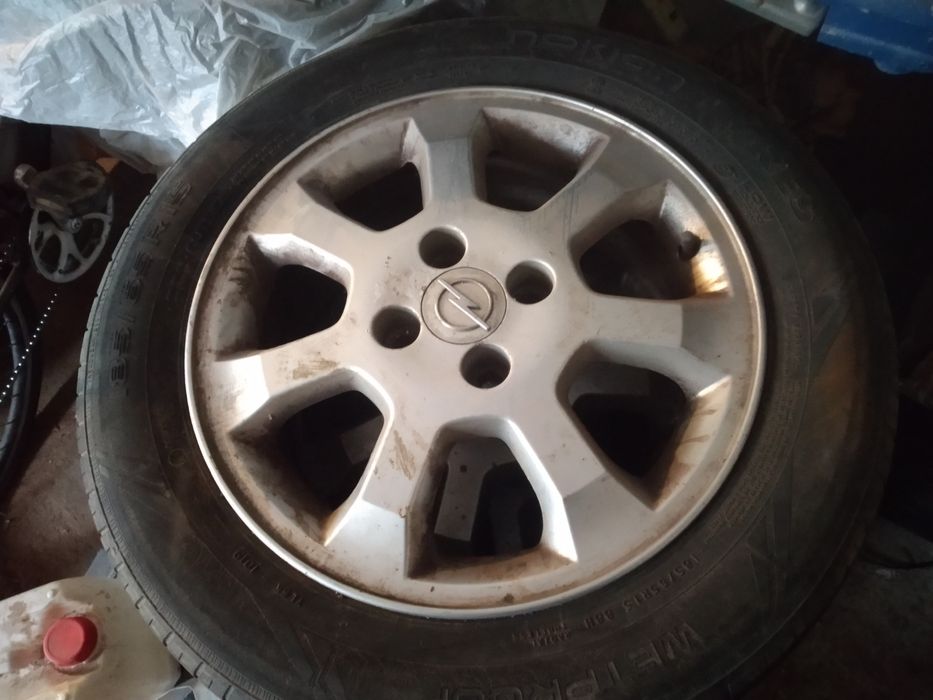 185/65/15 cauciuc cu geanta