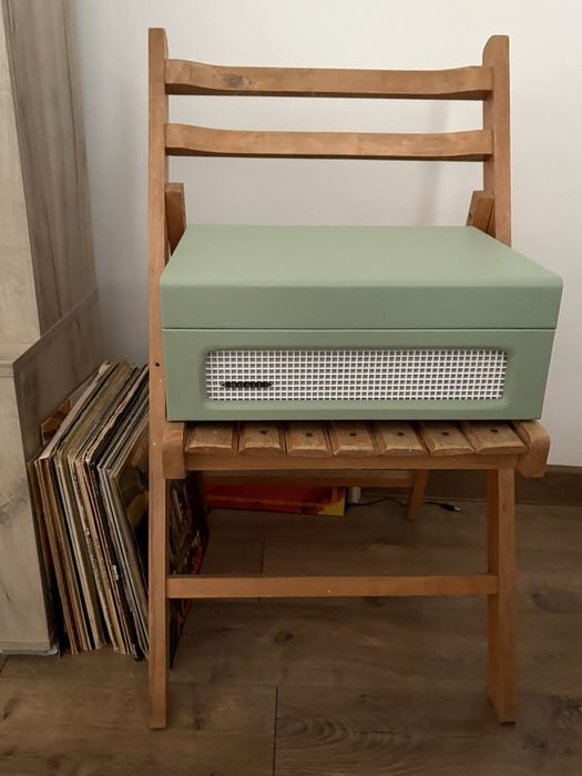 pick-up Crosley Voyager green mint