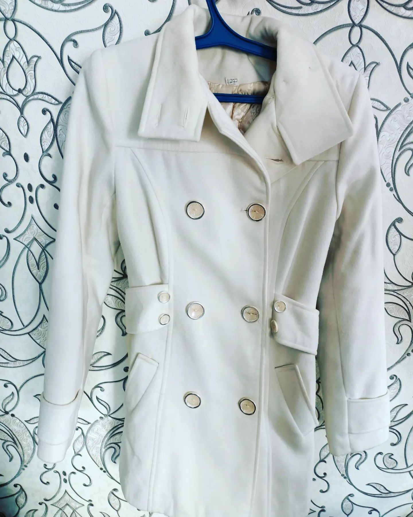 Белое пальто размер 48