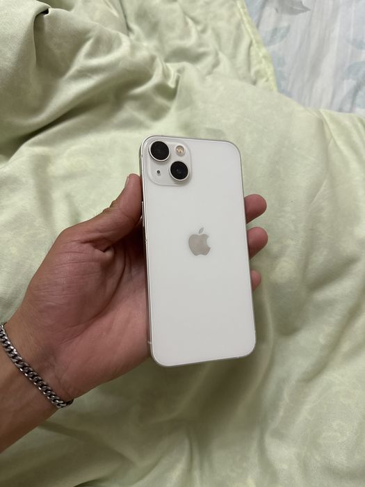 В продаже iPhone 13