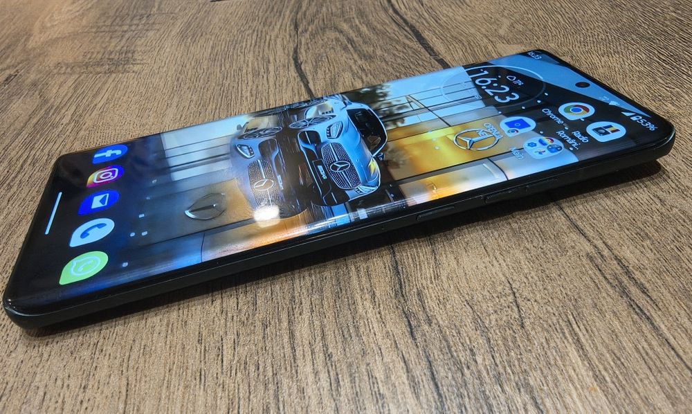 Motorola Edge 50 12RAM 512GB