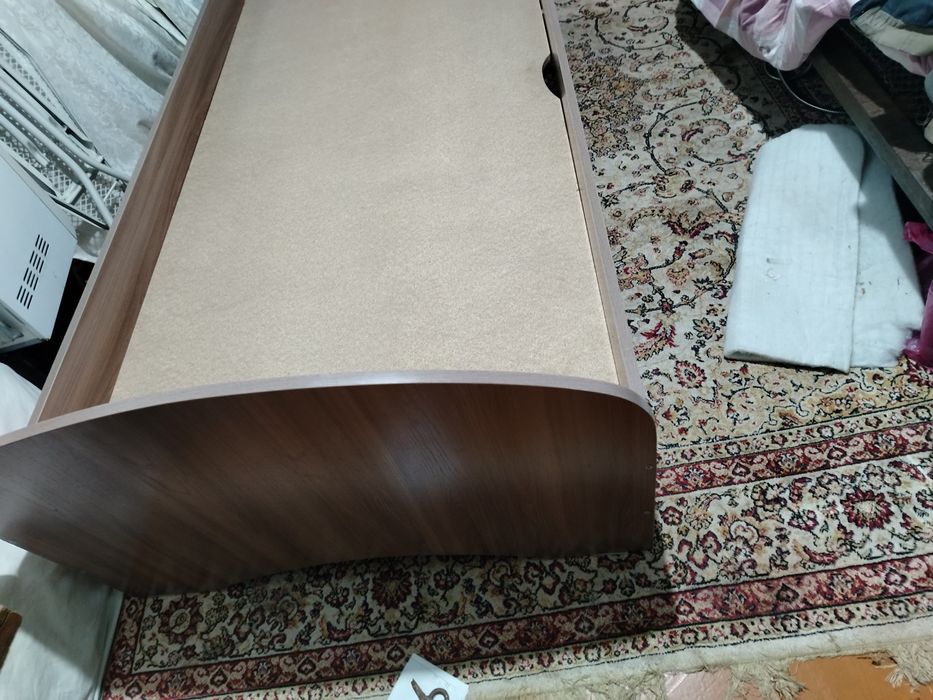 Продам односпальную кровать состояние новый