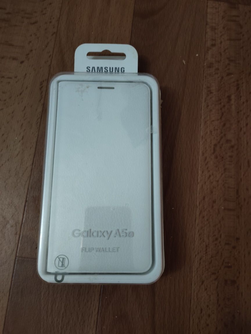 Продам чехол на Samsung Galaxy A5 2016