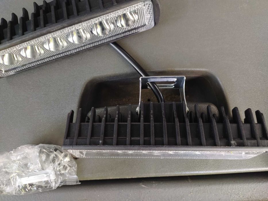 2бр авто LED светлини 12V