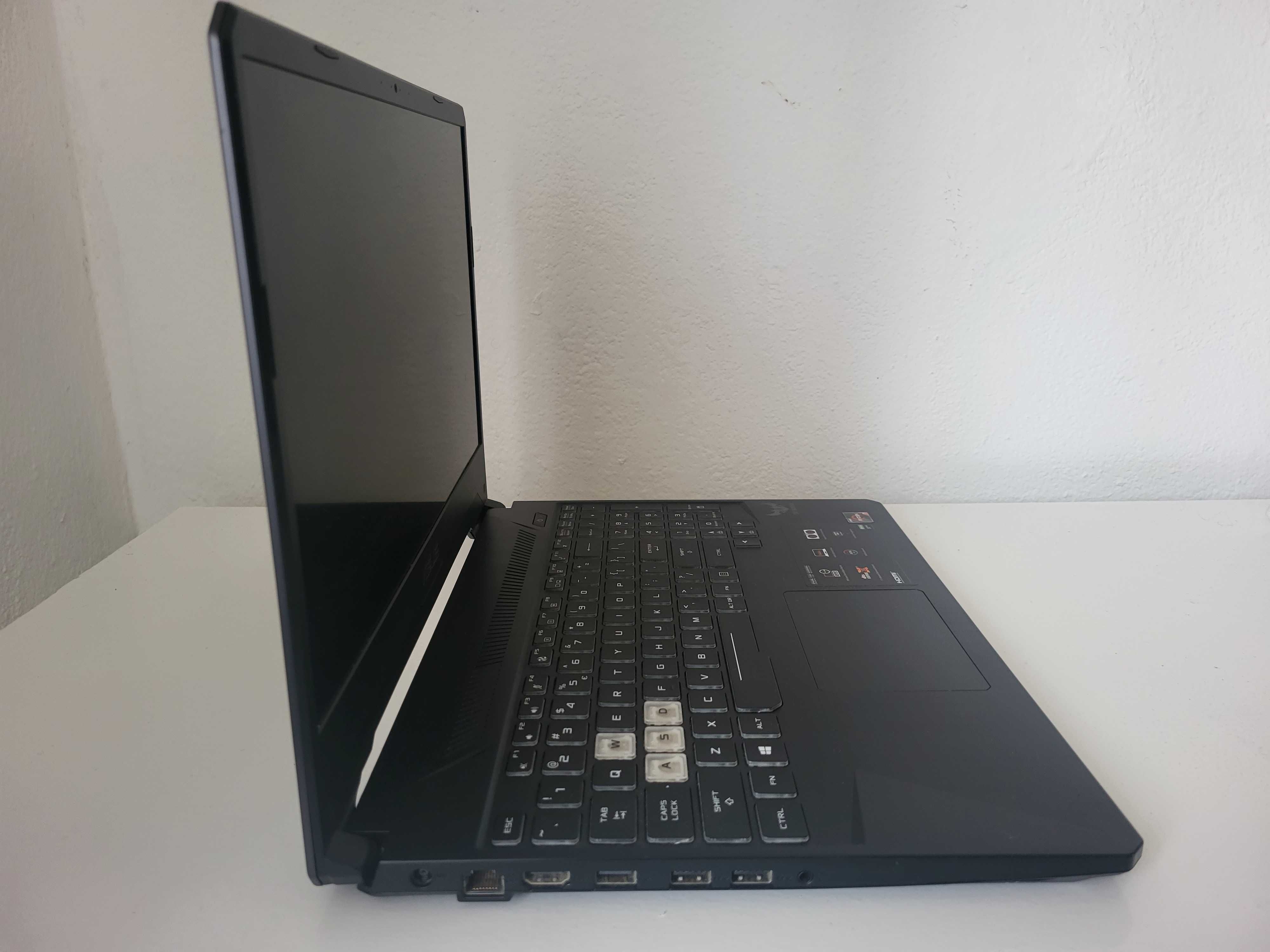 Vand Laptop Asus Tuf FX505D,Tastatura Gaming şi Mouse!!