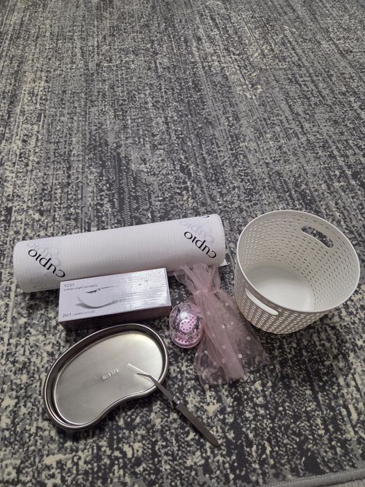 De vanzare produse unghii