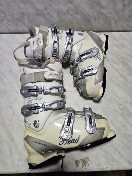 Clapari ski schi Head  mondo  23  corespunde mărimii 36