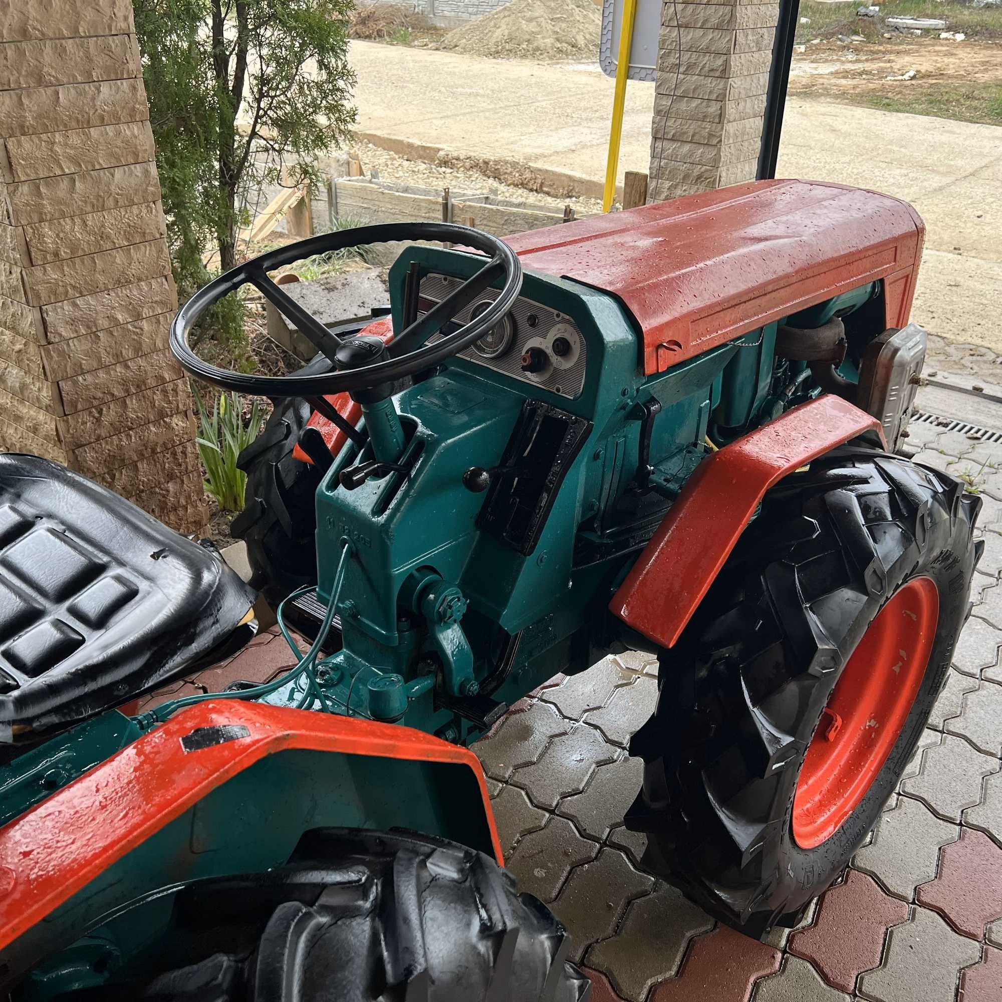 Vand Ferrari 75, articulat, motor Slanzi DVA 920 G 2 pistoane 24cp