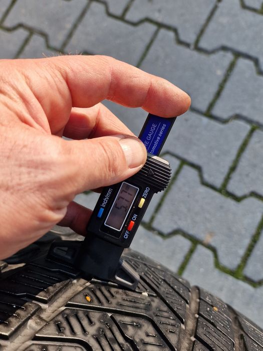 285 40 21 Pirelli 4бр.