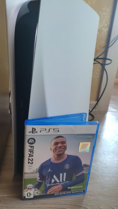 Сдаётся Sony PlayStation 5 PS PS 4    4  джостика 4 есть квартиры  пос