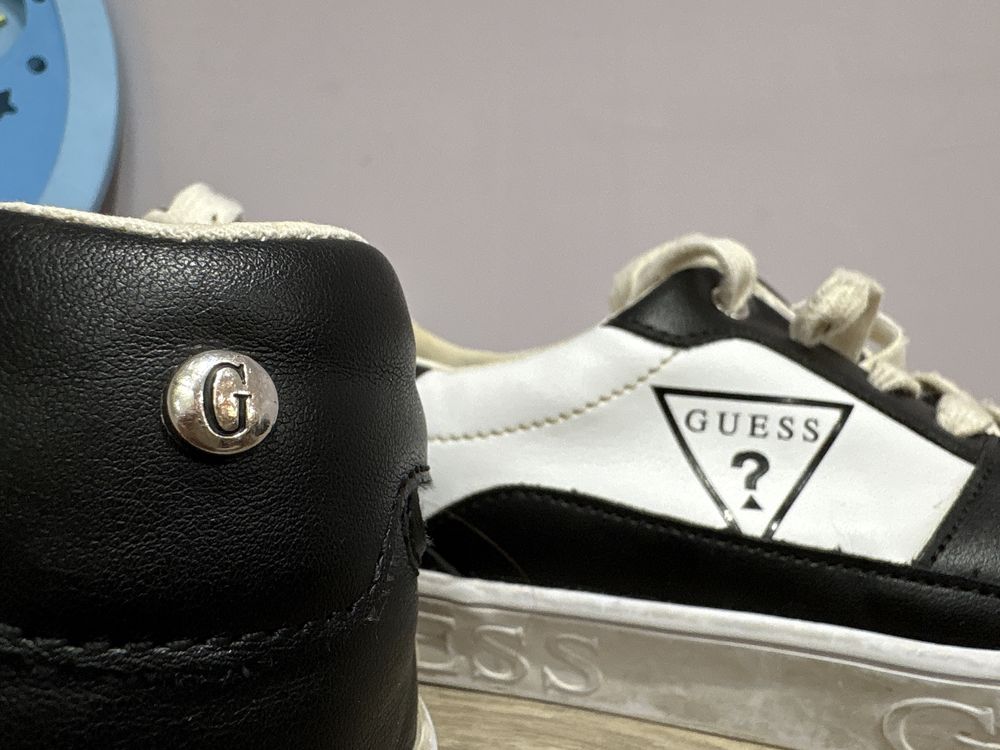 Дамски сникърси Guess