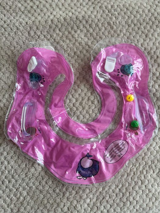 Colac pentru bebe gât