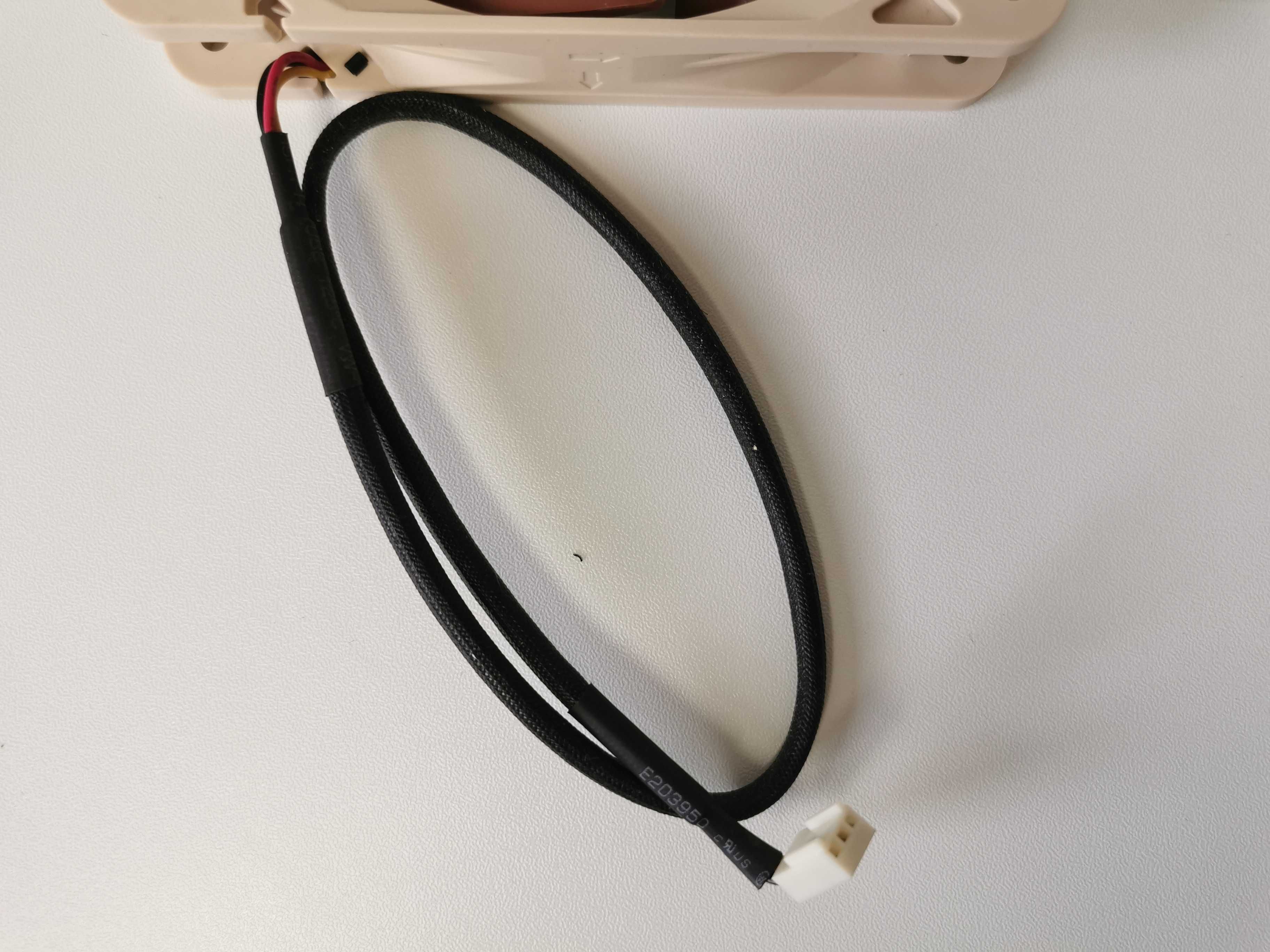 Комплект от три броя вентилатори Noctua NF-F12 PWM и Noctua NF-P12