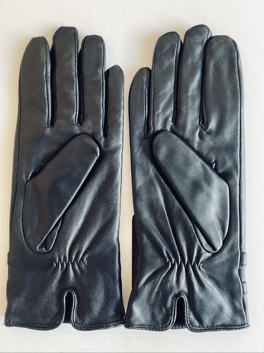 Дамски Ръкавици от Естествена Кожа с Аксесоар от Косъм от Норка