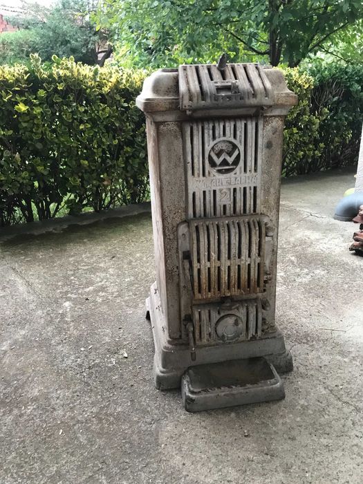 Винтидж печка на дърва и въглища Вулкань