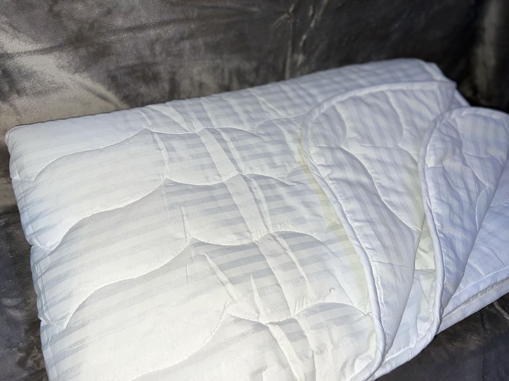 Белые гостиничные одеяла оптом и в розницу