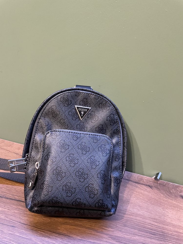 Чанта Guess оригинална